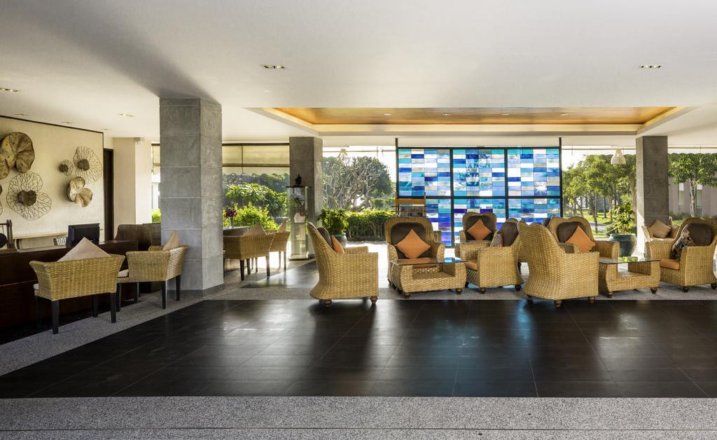I Tara Resort & Spa Haad Chao Samran Eksteriør billede